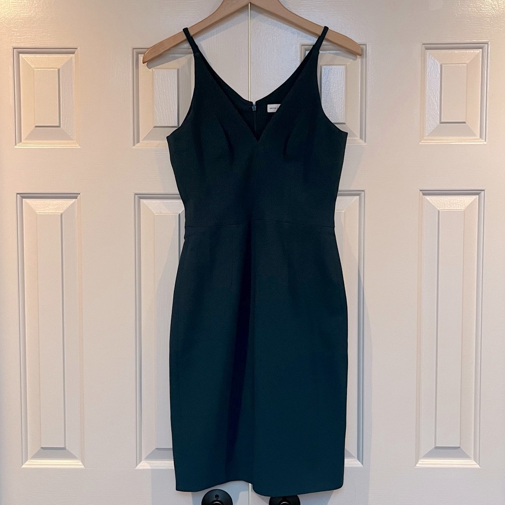 Dress the Population Lyla Sheath Cocktail Holiday Party Dress Pine Green Small